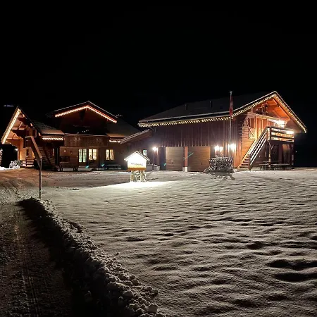 Apartmán Alpenchalet Spiher Ferienwohnung-Studio Und Ein Weiteres Schlafzimmer Gstaad